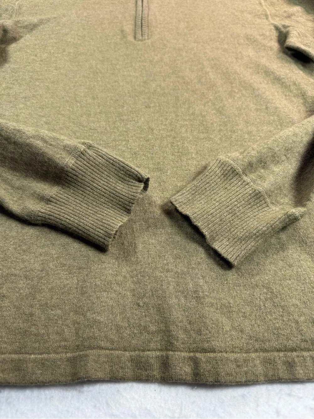 The North Face Wool Blend 1/4 Zip Sweater Men’s Medium Olive‎ Green